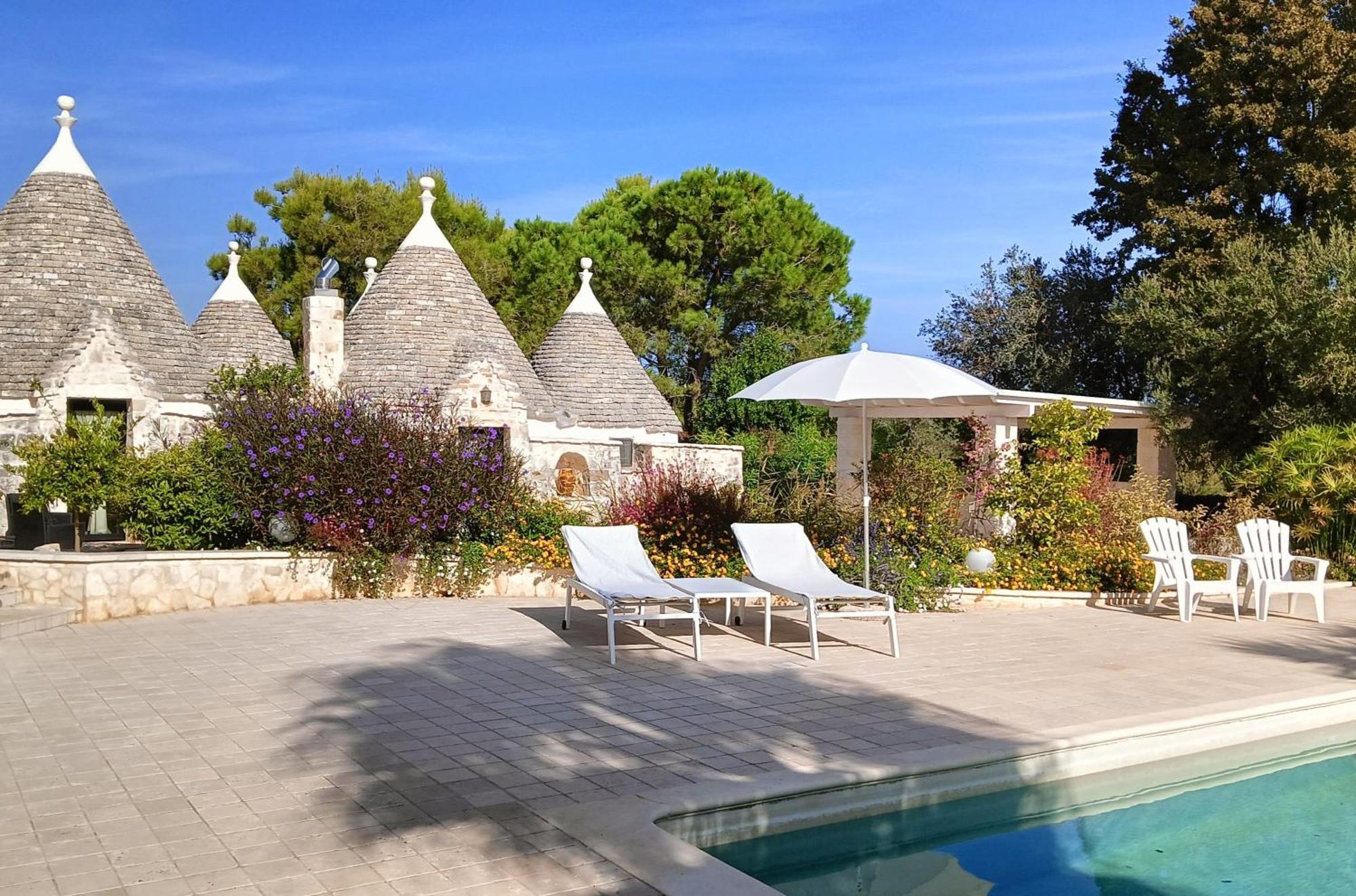 Trullo Bosco Libero Ostuni别墅 外观 照片