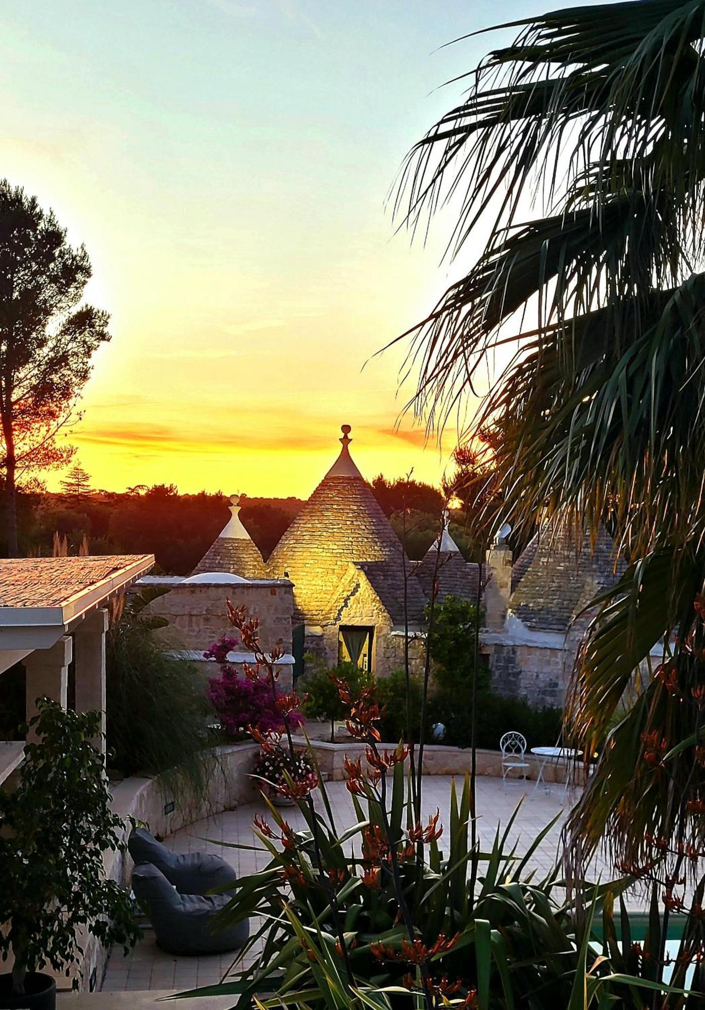 Trullo Bosco Libero Ostuni别墅 外观 照片